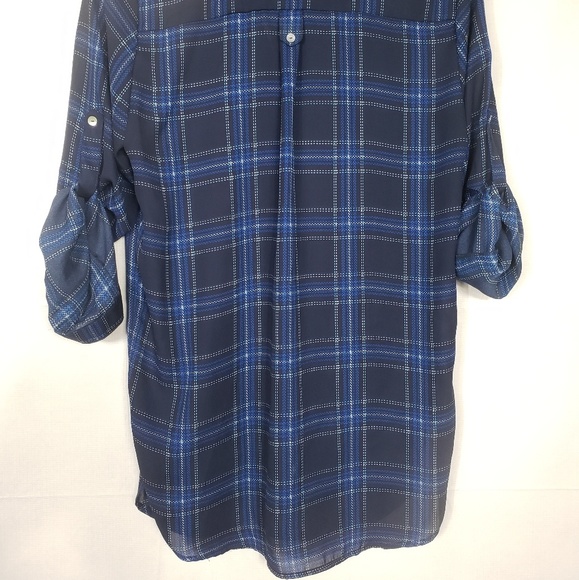 Romeo And Juliet Couture Plaid 3/4 Button Down Top - Picture 7 of 7